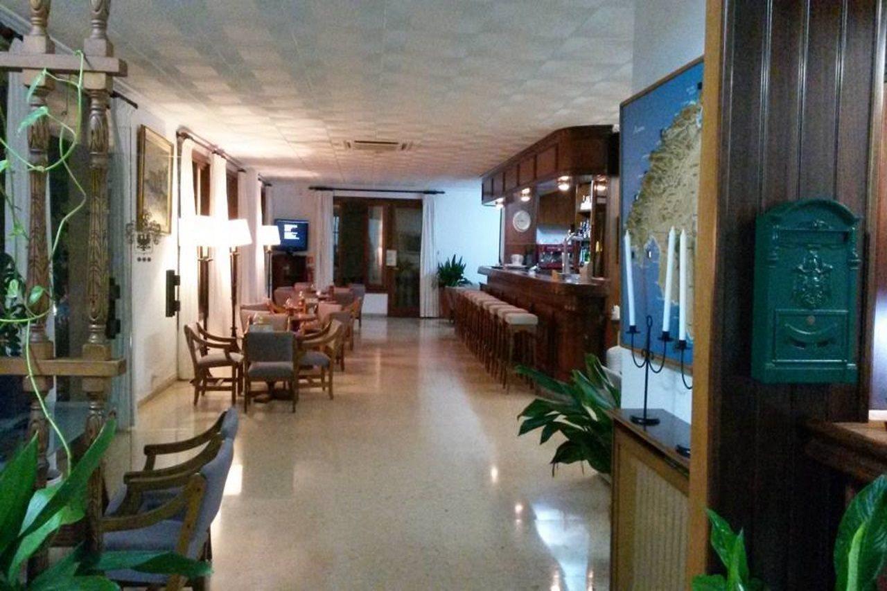 Hotel Gaya Peguera Luaran gambar